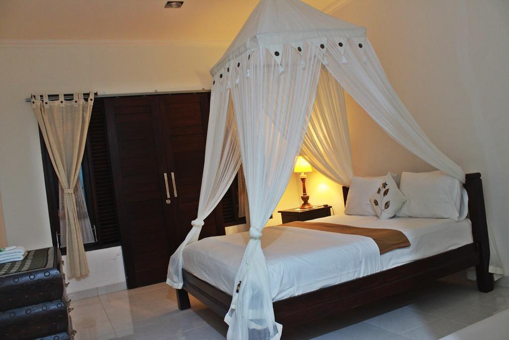 Dangin Mangkalan Homestay موندوغْ الغرفة الصورة